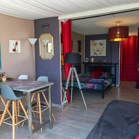 Purple Secret Naturiste * Agde