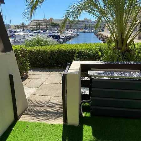 Purple Secret Naturiste Agde